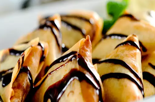 Homemade Samosa with Chocolate Filling