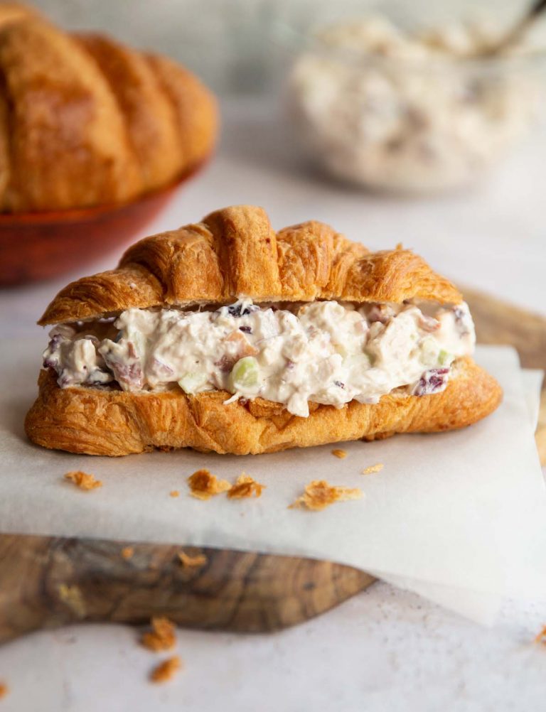 CHICKEN SALAD CROISSANT SANDWICH