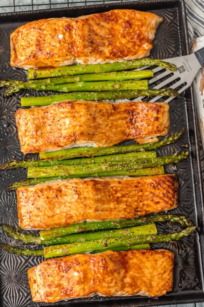 Baked Salmon and Asparagus