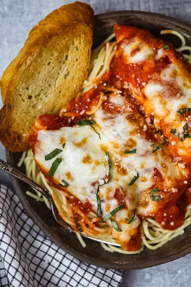 Easy Baked Chicken Marinara