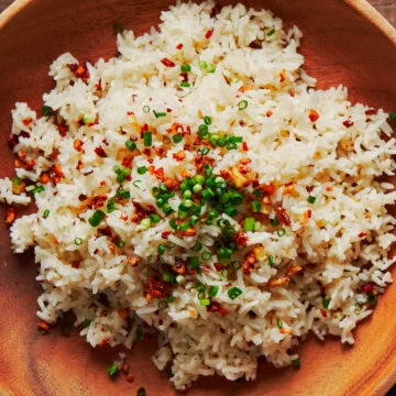 FILIPINO GARLIC RICE (SINANGAG)