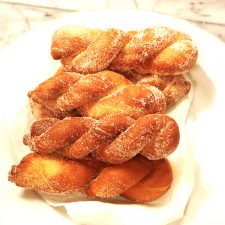 TWISTED DOUGHNUT RECIPE (SHAKOY)