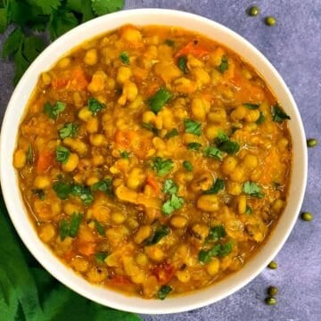 Green Moong Dal / Mung Beans