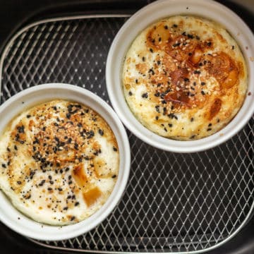 Air Fryer Cheesy Baked Eggs