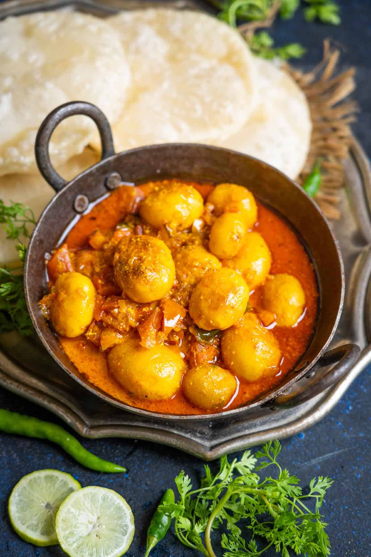 Bengali Aloo Dum (Alur Dom)