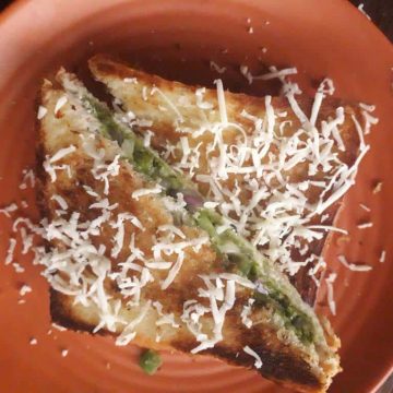 CHILLI CHEESE SANDWICH