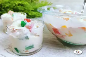 CREAMY BUKO SALAD