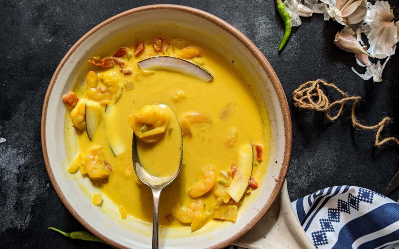 Caldine curry with prawns