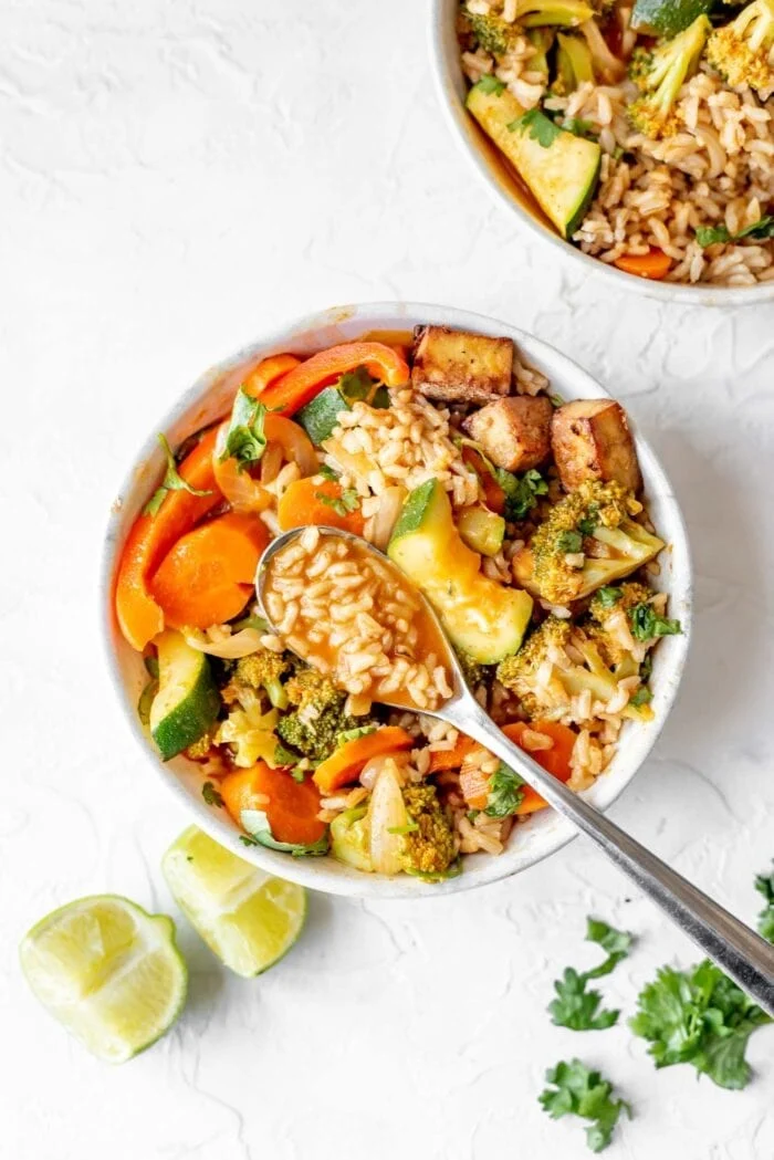 EASY VEGETABLE RED CURRY