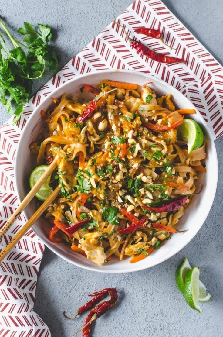Easy Spicy Chicken Pad Thai