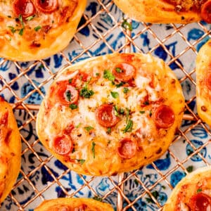 MINI AIR FRYER PIZZA