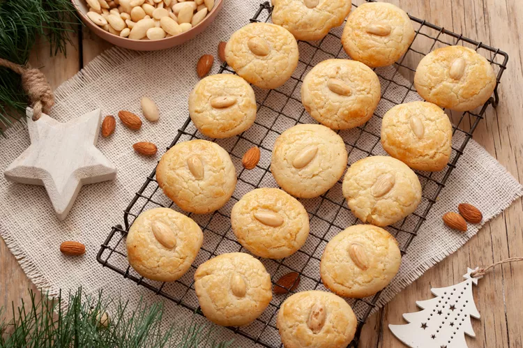 Chinese Almond Cookies