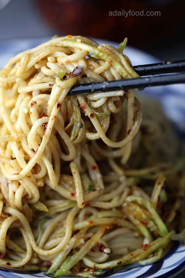 Chinese Cold Noodles with Sesame Paste