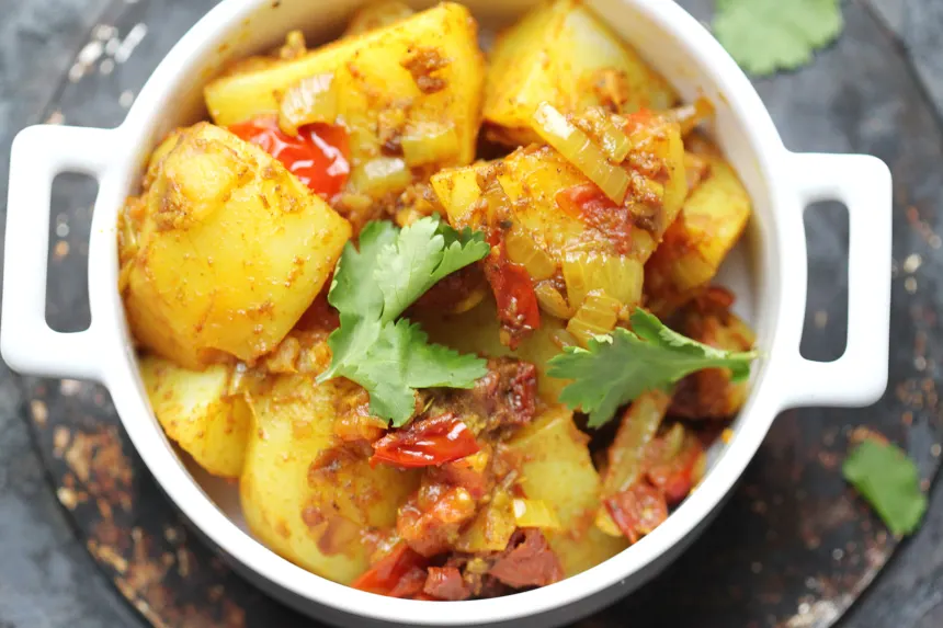 TIBETAN POTATO CURRY