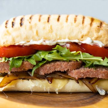 CANNED CORNED BEEF SANDWICH