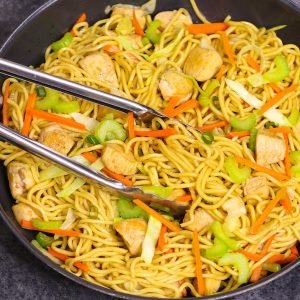 Easy Chicken Lo Mein