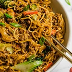 GROUND BEEF RAMEN NOODLE STIR FRY
