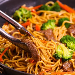 Garlic Beef Lo Mein