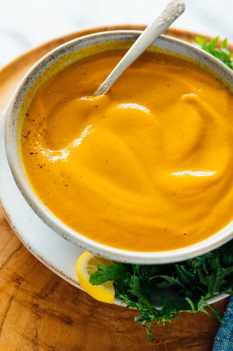 Creamy Roasted Carrot Soup