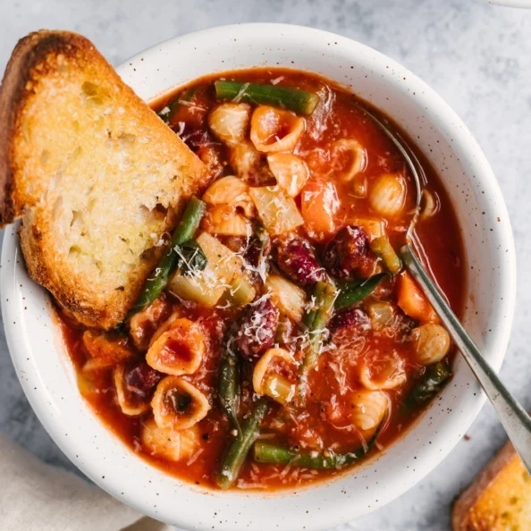The Best Minestrone Soup
